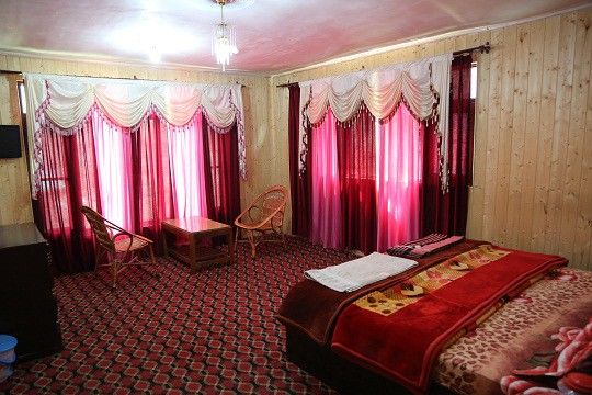 Hotel Glacier Heights Sonāmarg Esterno foto
