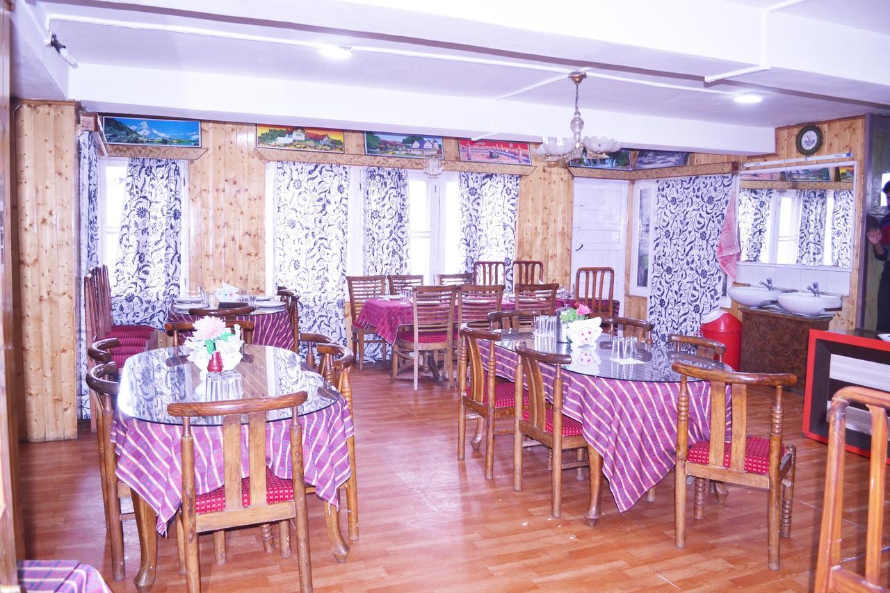 Hotel Glacier Heights Sonāmarg Esterno foto