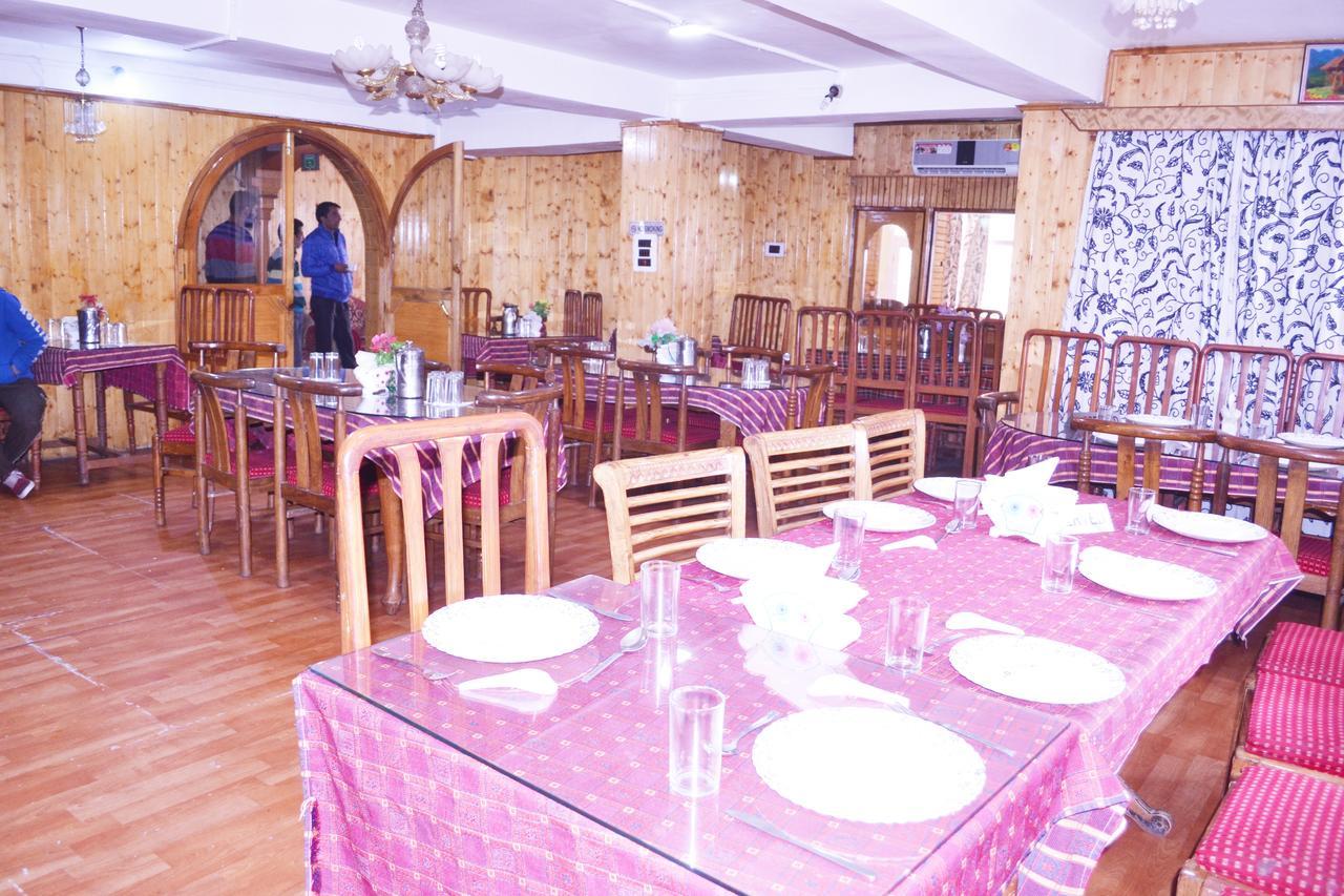 Hotel Glacier Heights Sonāmarg Esterno foto