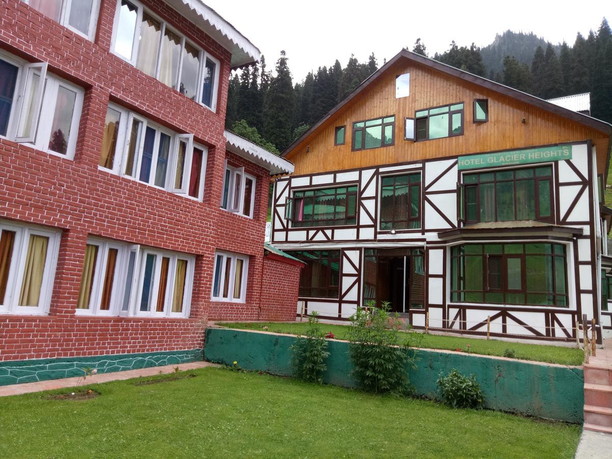 Hotel Glacier Heights Sonāmarg Esterno foto