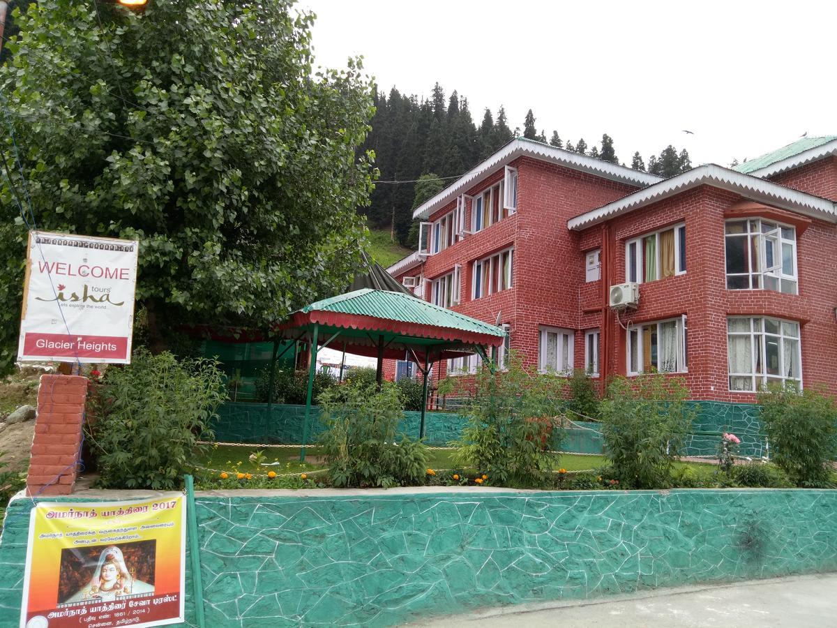 Hotel Glacier Heights Sonāmarg Esterno foto